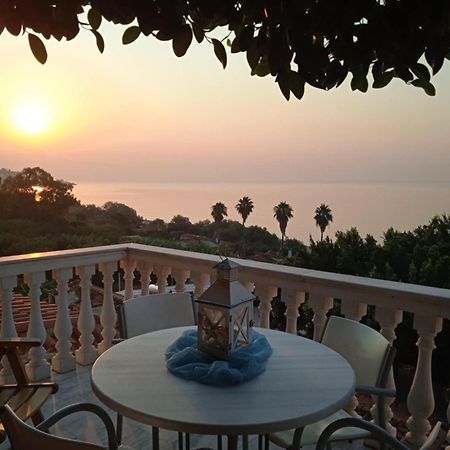 Pansion Koroni L'Antic Hotel Екстериор снимка