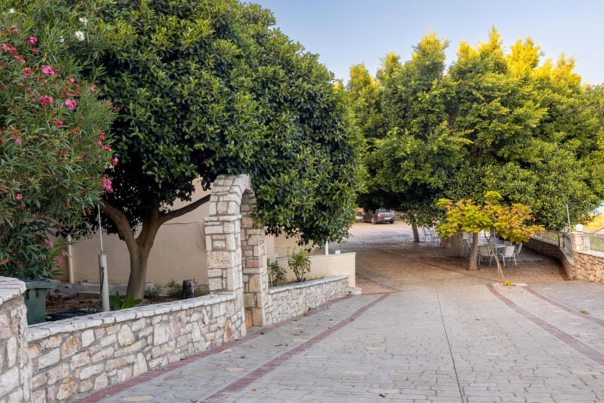 Pansion Koroni L'Antic Hotel Екстериор снимка