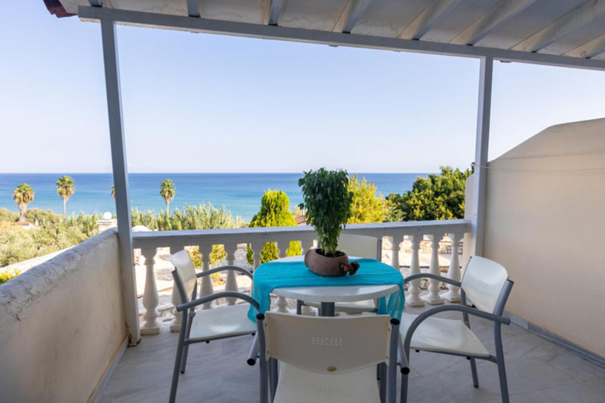 Pansion Koroni L'Antic Hotel Екстериор снимка